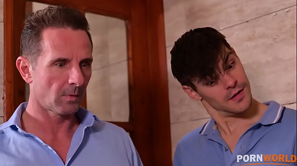 Wild colombian cuckquean veronica leal is comforted by two cocks at once gp1758 