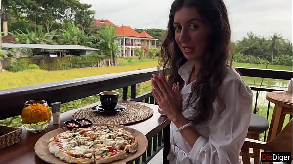 Play MP4 - Walking with cum on face in cafe - Girl eats pizza and swallows cum - Cumwalk