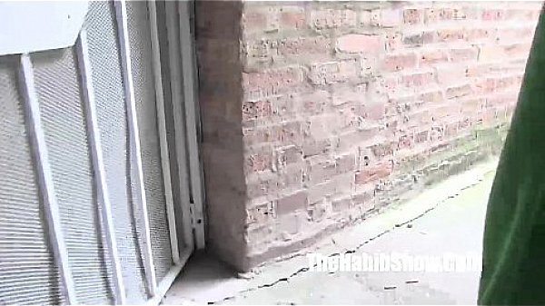 daisy red gets fucked by hiary paki ghetto freaks 