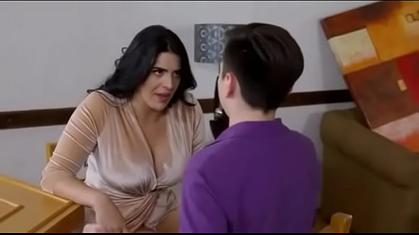 Play MP4 - Black hair m&period; What is the name of this movie&quest;What is the name of the actress