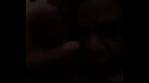 Play MP4 - Larissaclose