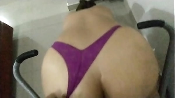 Play MP4 - No pudo resistir mi gran culo y me llena la vagina de esperma&period;