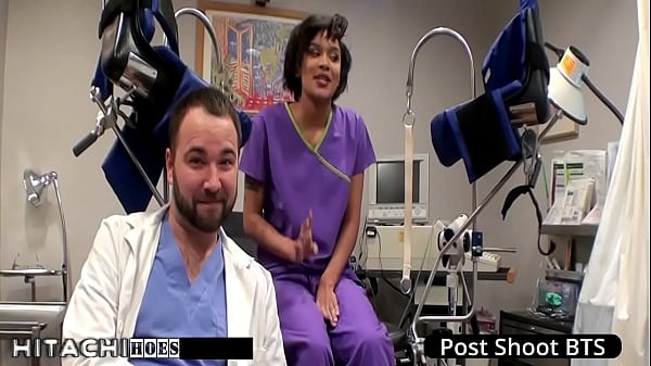 Freshman Gets_Mandatory Hitachi OrgasmFrom Nurse Jackie Banes