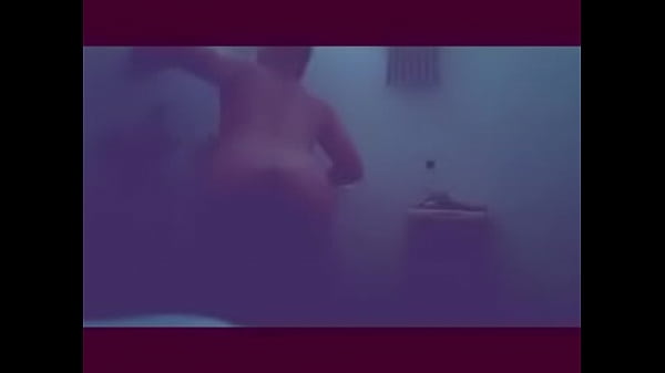.com 5740415 showering