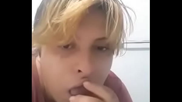 Nonton 956 Hoe Playing With Herself thumbnail