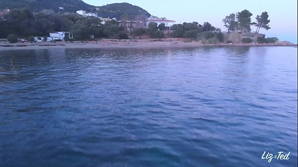 Play MP4 - sex in a house in sardinia &vert; liz and ted