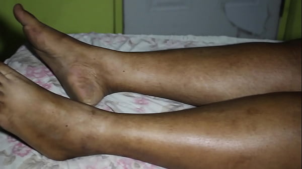 Mavis_gets ready to pump her man big dick