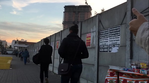 Jaqueta deNylon aCaminhodo Metrô