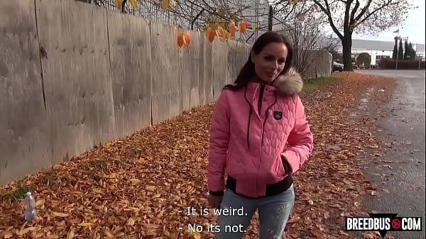 Play MP4 - Legs spread wide open