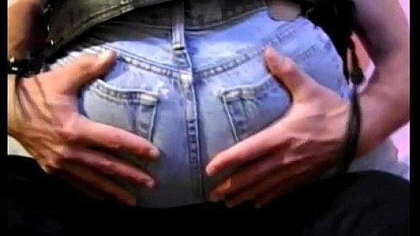 two sexy bear hunks get all sticky 