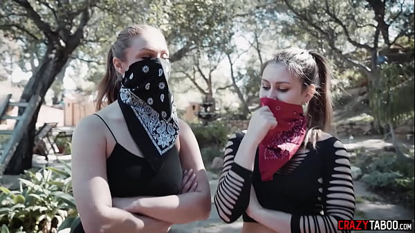 Play MP4 - Hot married lesbians Paige Owens and wet Skylar Snow enjoyed fingering