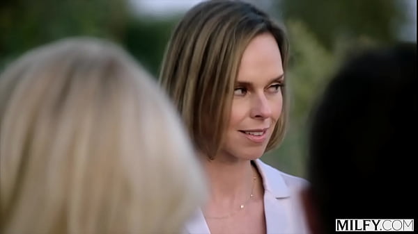 Play MP4 - MILFY 5 MILFS Vs&period;1 BBC -Maitland&comma; Brandi&comma; Phoenix&comma; Christy & Serenity Take On Jason Luv