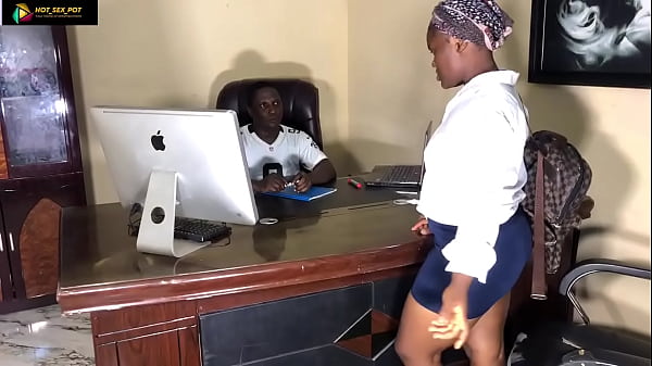 Nonton (hx) College thumbnail