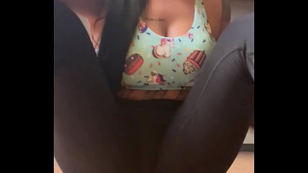 Nonton Me Fode Gostoso De Bru&ccedil;o thumbnail