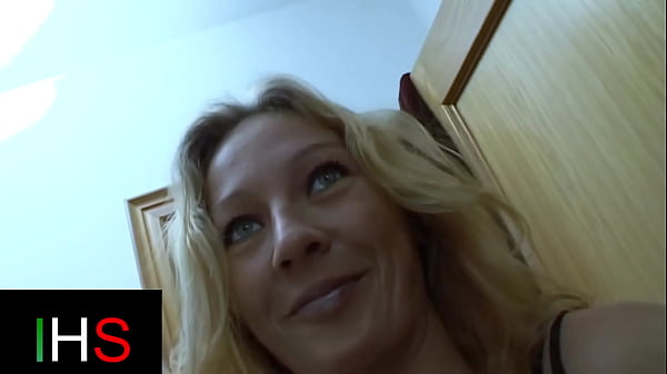 Nonton Male Pig Fucks A Very Beautiful And Very Slutty Girl In The Ass thumbnail