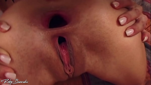 Maren Beautte German Pornstar From 2000 With A Super Open Ass thumbnail