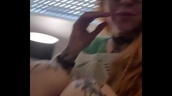 En cours aujourd'hui j aime s&eacute;duire mon prof en vision et tu sais quoi je vais 