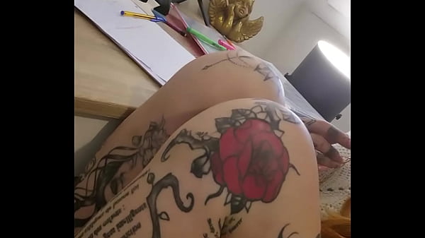 Nonton En Cours Aujourd'hui, J Aime S&eacute;duire Mon Prof En Vision Et Tu Sais Quoi Je Vais... thumbnail