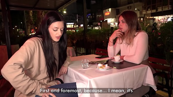 Nonton She Likes To Be Submissive thumbnail