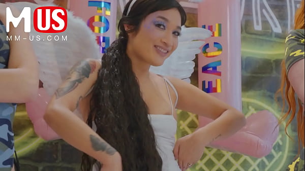 Jerkaoke - Lauren Phillips and Gia Derza Eat Each Other_Out and Fuck