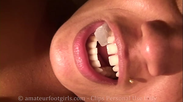 Girl eating blonde with beautifulteeth chewing food chews you really everything_very small mastication