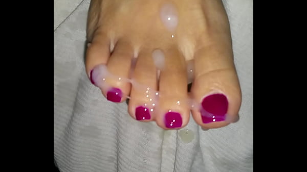 Asian pedicure toes get cumshot 