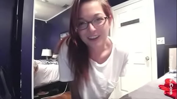 tessafowler webcam05 promo mobileready