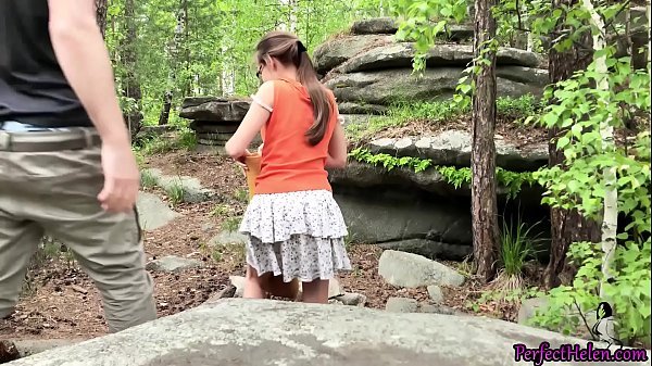 Play MP4 - Brunette Hard Pussy Fuck Stranger Outdoor and Creampie in the Forest