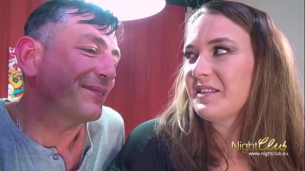 Play MP4 - Deutsche Hausfrau das erste mal im Porno