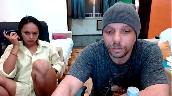 PORNSTAR ARGENTINA ELA BAEZ RESPONDENDO_PERGUNTAS PICANTES E INDECENTES_DO PUBLICO