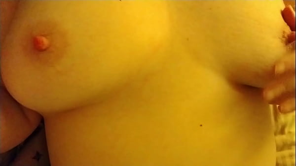 Play MP4 - Me playing with my boobs and hard pink nipples