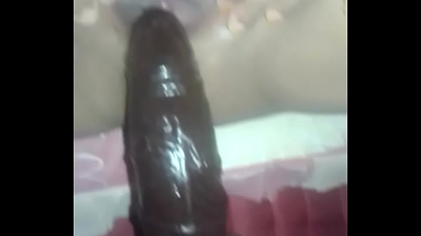 Play MP4 - Indonesian woman vagina wet and warm poked big black dildo