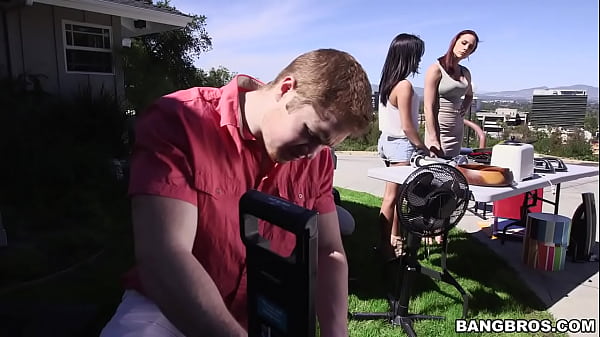 Yard saleturns into threesome with stepmom