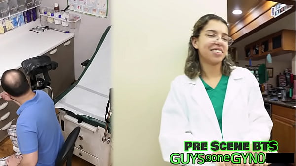 Perverted podiatrists mira monroe & aria nicole take advantage of male patients feet