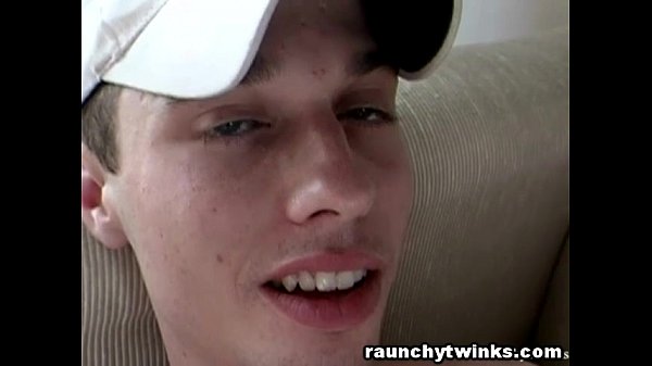 Play MP4 - Hot twinks strips for you