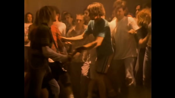 Kurt cobain smells like teen spirit 