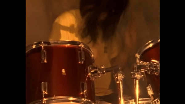 Kurt cobain smells like teen spirit 