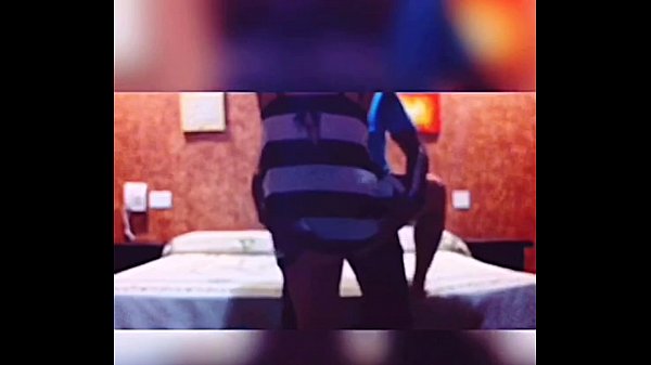 Play MP4 - yo y mi novio otra noche de pasi&oacute;n &excl;