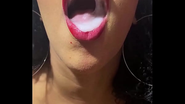 Morena Gostosa Levando Porra Na Boca Do Macho! thumbnail