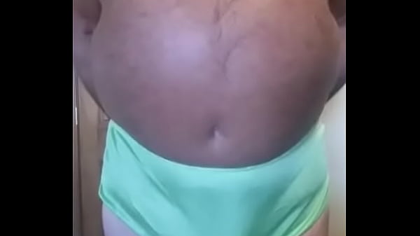 Play MP4 - Chubby sissy cums in his panty