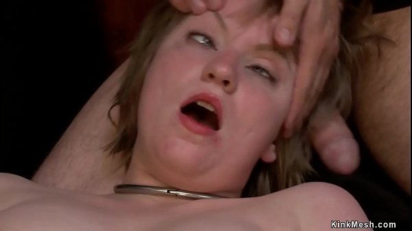 Slave getsfisted_in public bar