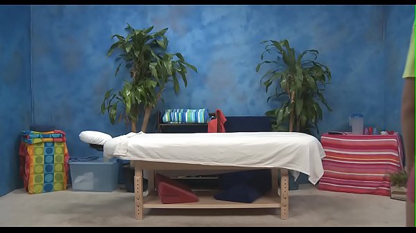 Nonton Eroctic Massage thumbnail