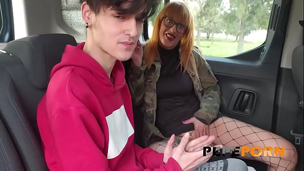 Clueless And Inexperienced Dude Finally Gets Sex With A Dirty Mommy thumbnail