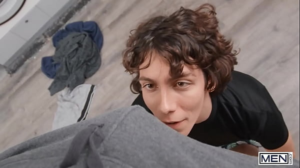 Play MP4 - MEN - After Malik Delgaty Pounds Cristiano On The Folding Table&comma; He Puts Him On All Four To Give Him The Spin Cycle