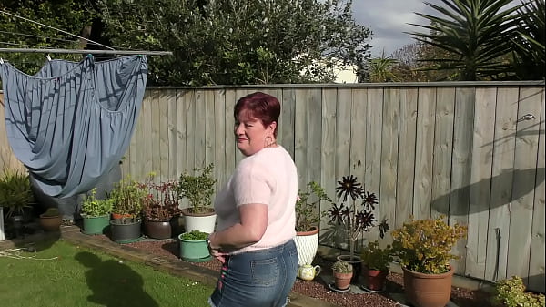 Nz milf sub uses huge pumpkin as her toilet while her master films the action 