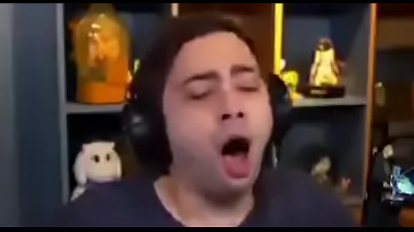 Novinho gostoso putinho 