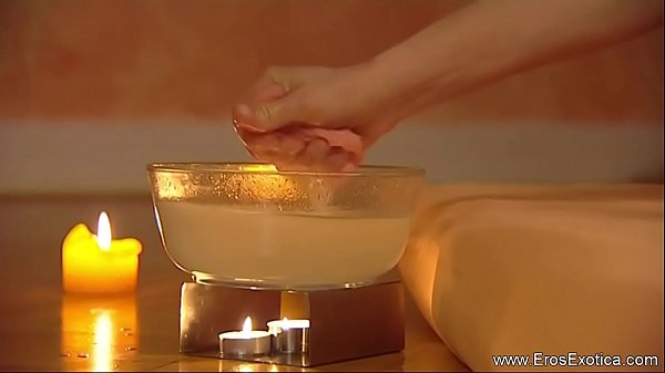 She Knows_How To Stroke