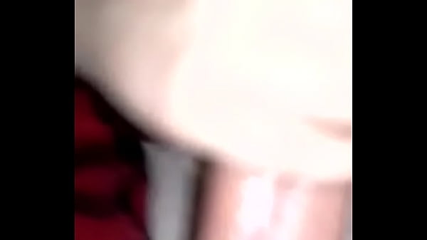 Play MP4 - Gabby blows cock