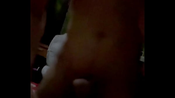 Foll&eacute; a mi compa&ntilde;ero de clase apretado co&ntilde;o justo despu&eacute;s de las clases y cubierto de semen 