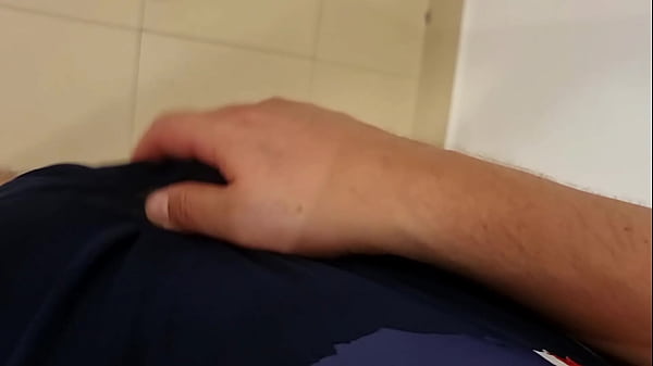 Sega con sborrata geme e gode sborrata molto intensa 